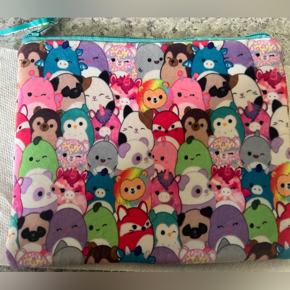 Squishmallow Pouch - Picture 4 of 8